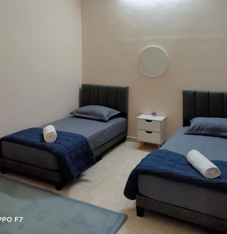 Melissa Homestay Merlimau Bagian luar foto
